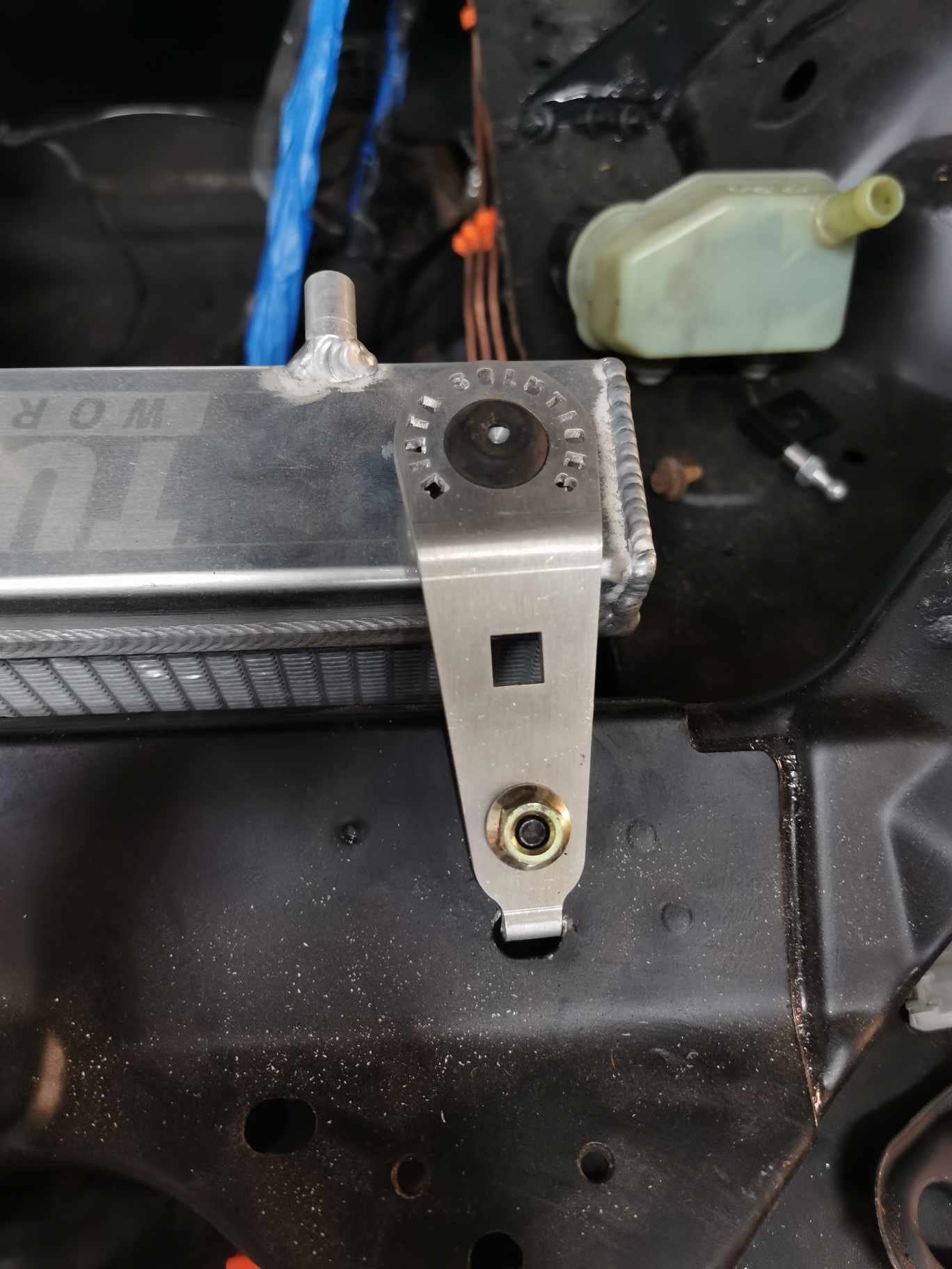 Upper radiator Brackets for Mazda mx5 miata nb/nbfl